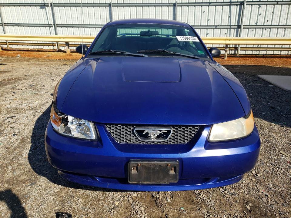 2003 Ford Mustang
