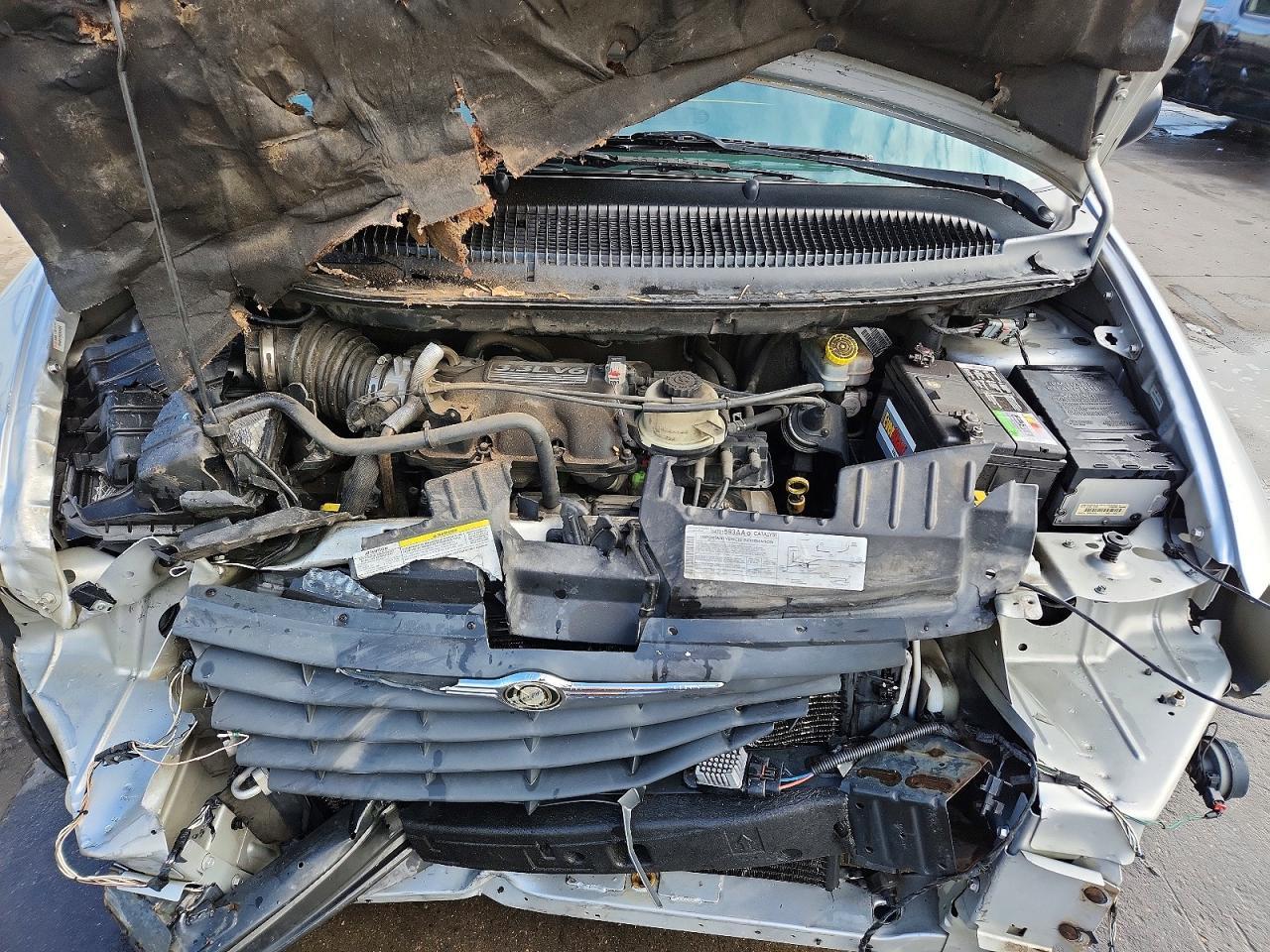 2006 Chrysler Town & Country