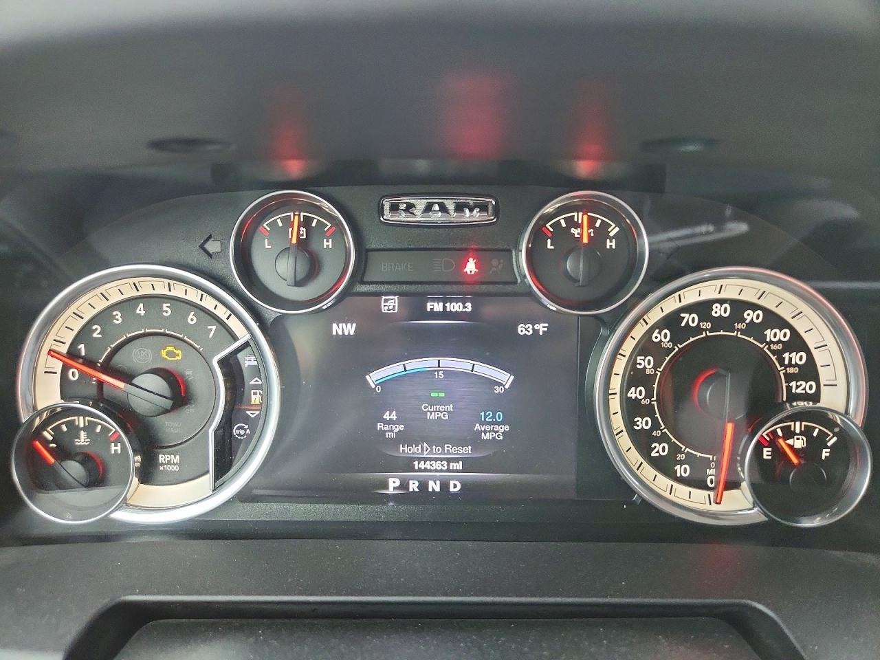 2016 Dodge Ram 1500 slt