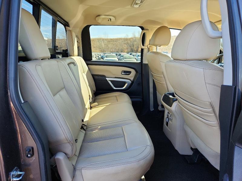 2017 Nissan Titan xd sl