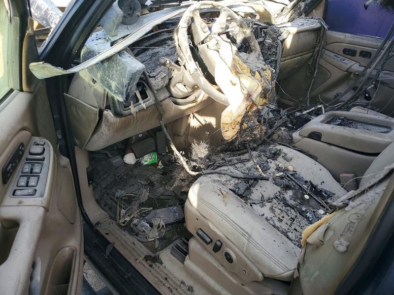 2005 Chevrolet Tahoe C1500