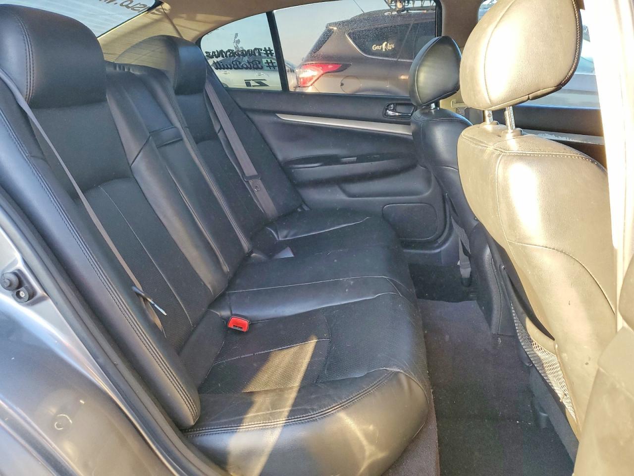 2010 Infinity G37 Sedan Base