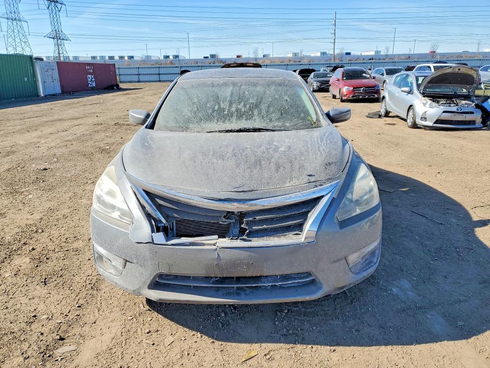 2014 Niss Altima 2.5 s