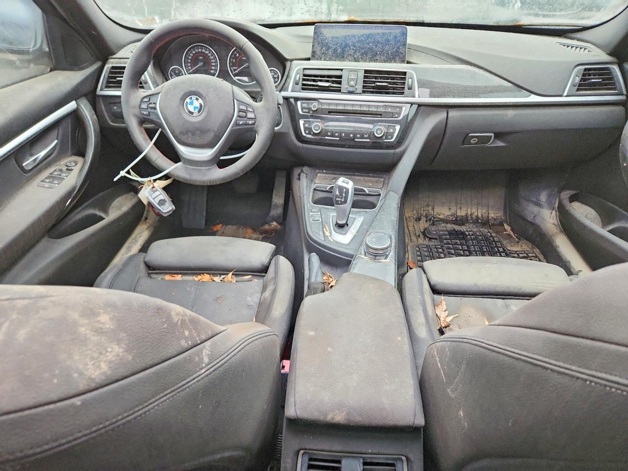 2018 BMW 330 xi