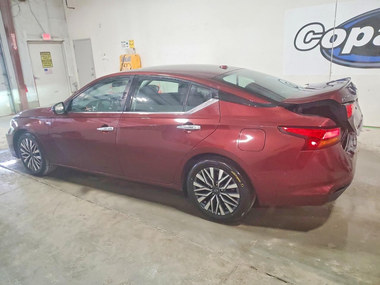 2024 Nissan Altima sv