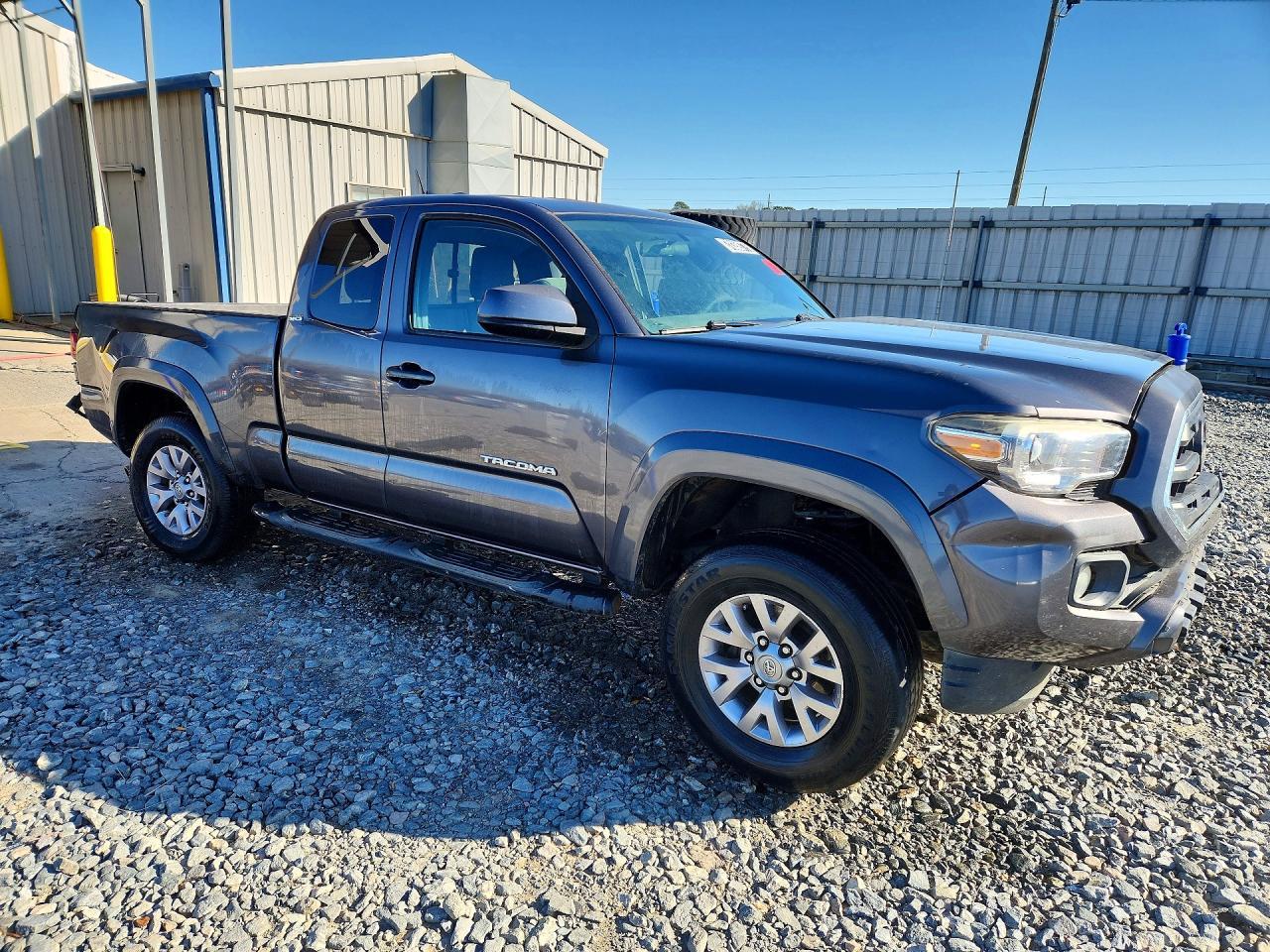 2016 Toyota Tacoma SR5