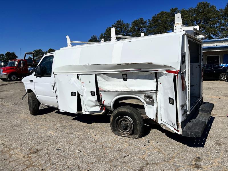 2022 Ford Econoline E350 Super Duty Cutaway Van