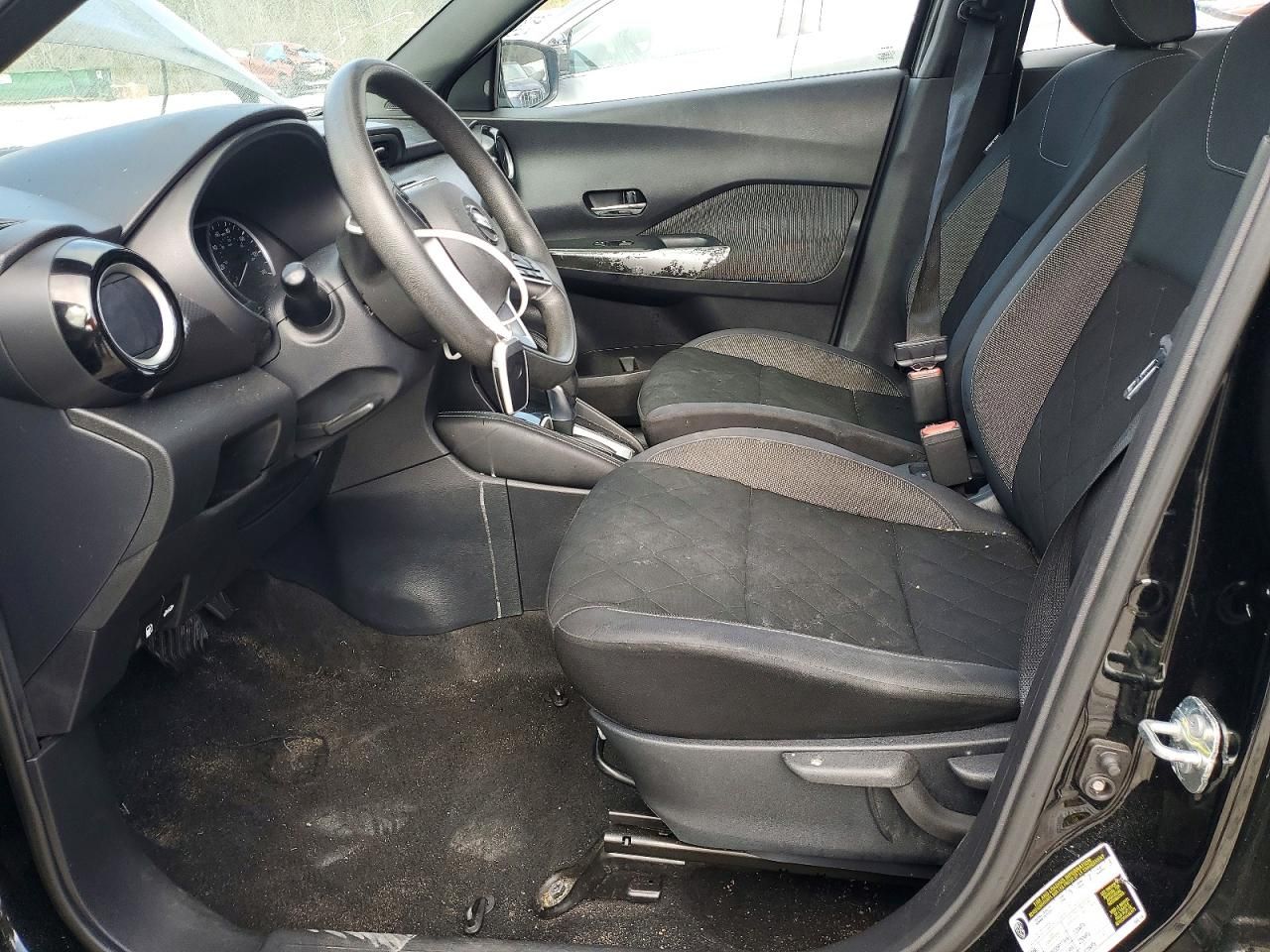 2020 Nissan Kicks sv