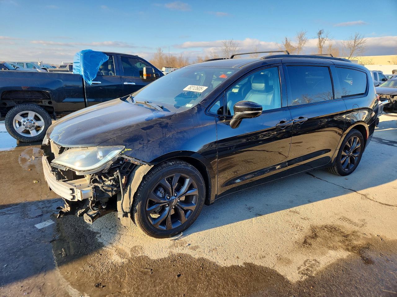 2020 Chrysler Pacifica Limited