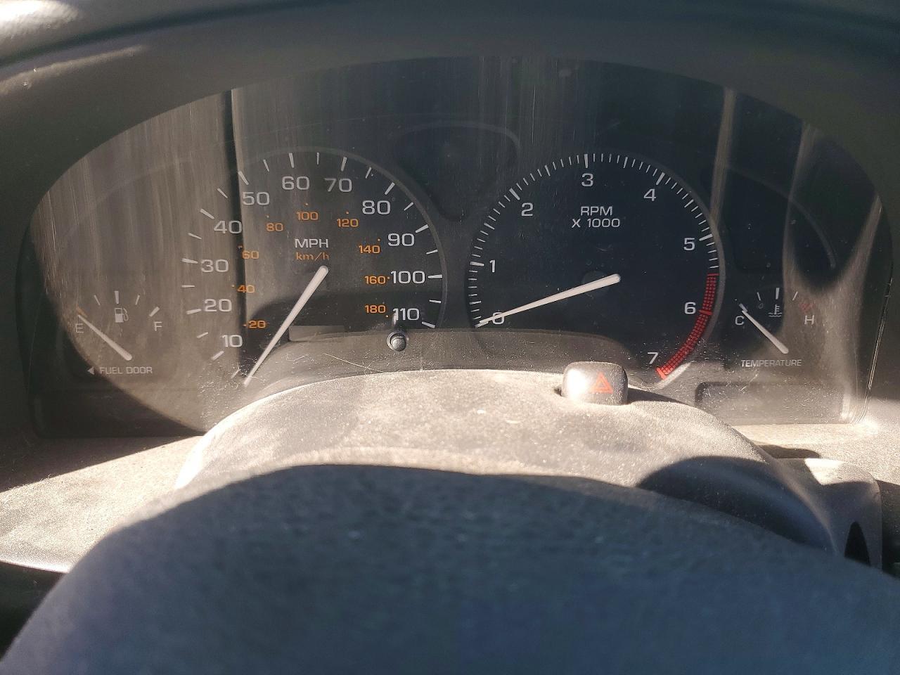 2002 Saturn SL