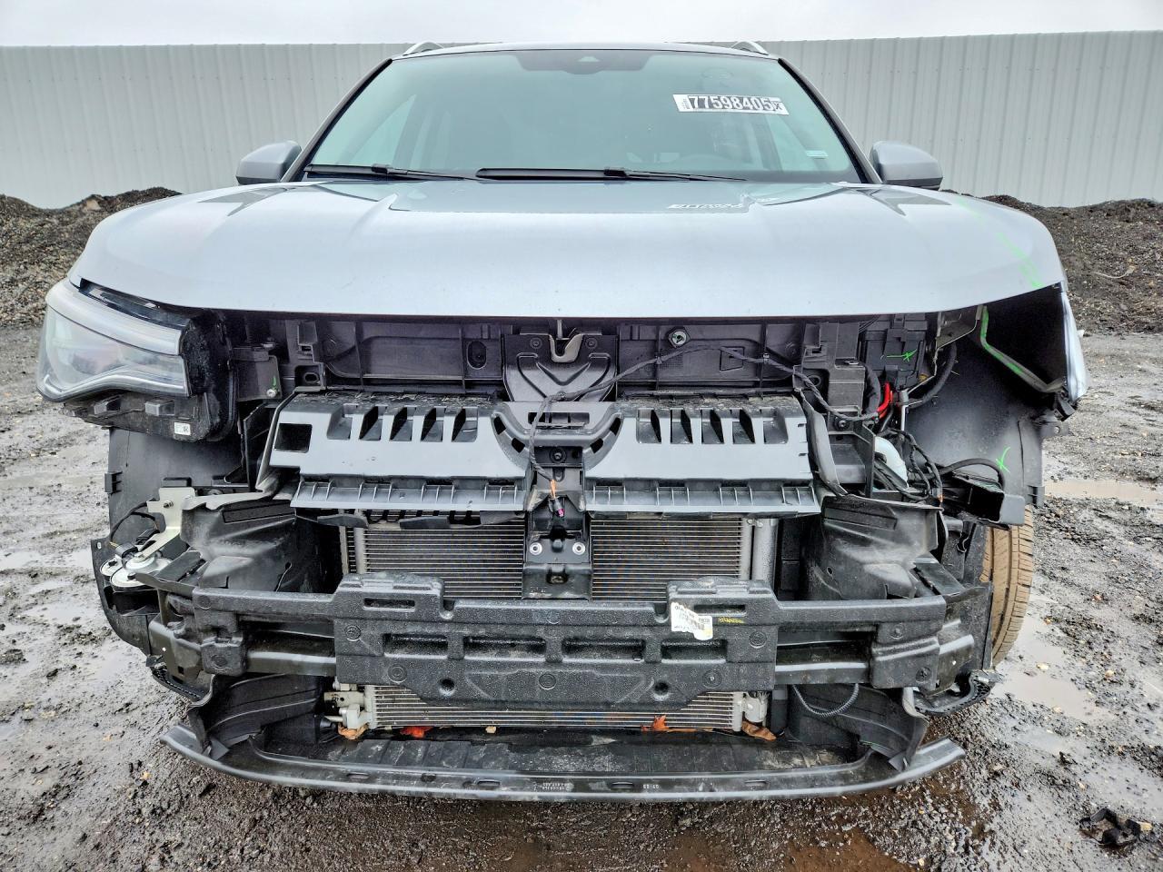 2025 Volkswagen Taos se
