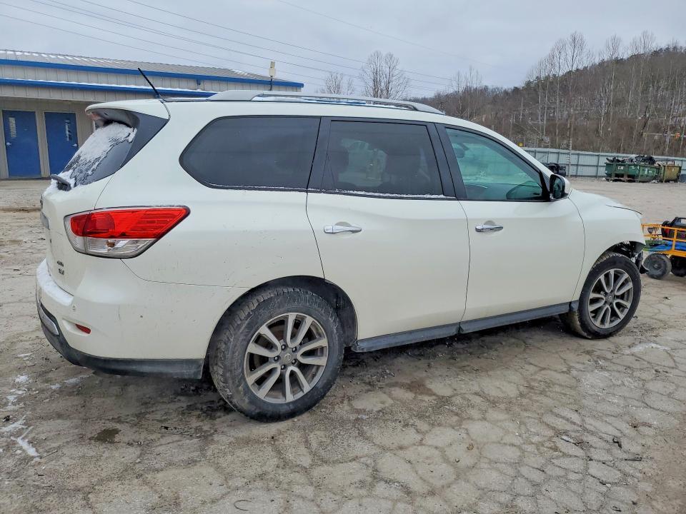 2016 Nissan Pathfinder s