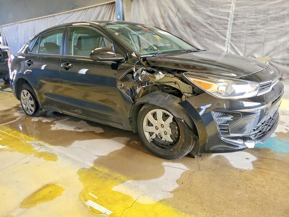 2023 KIA Rio s
