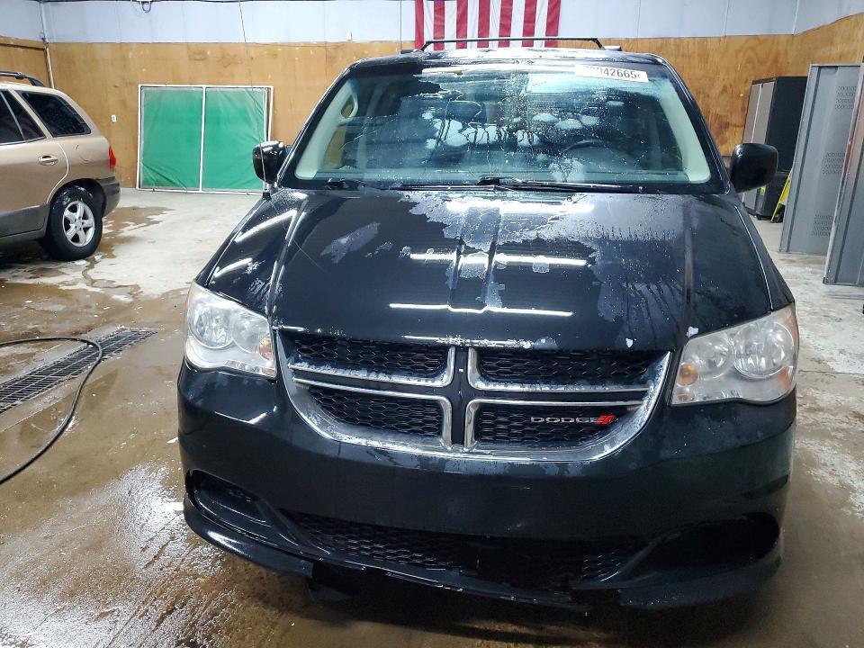 2013 Dodge Grand Caravan sxt