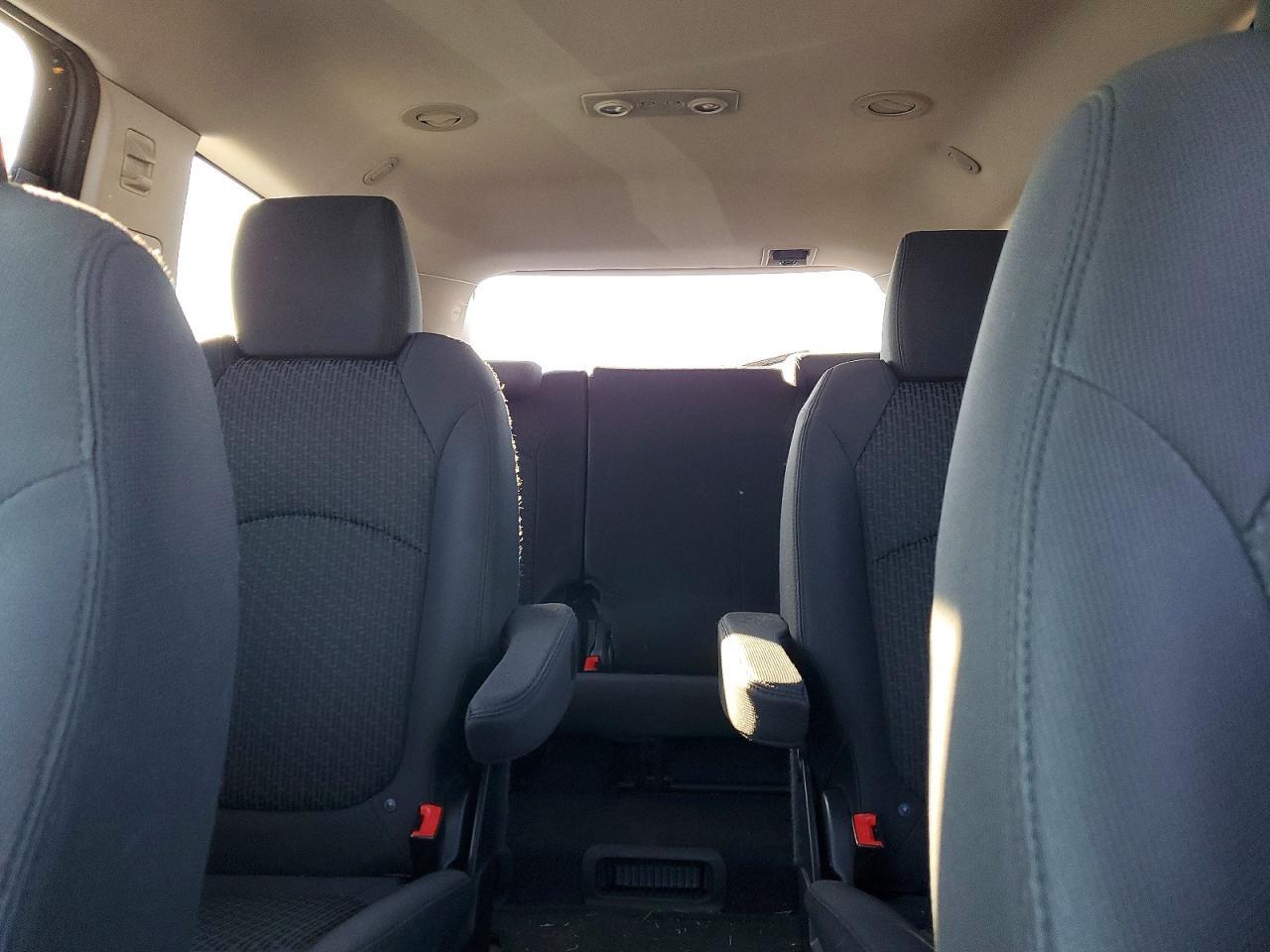 2012 Chevrolet Traverse lt