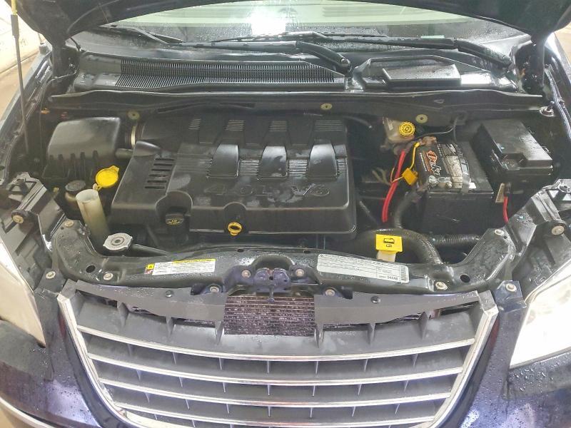 2010 Chrysler Town & Country Limited