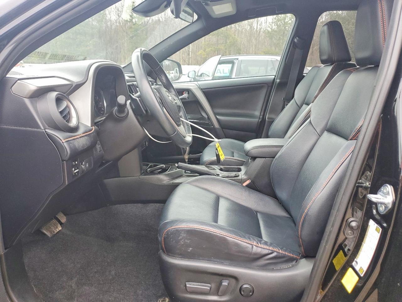 2016 Toyota Rav4 se