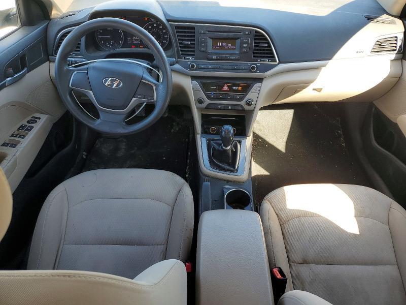 2018 Hyundai Elantra se