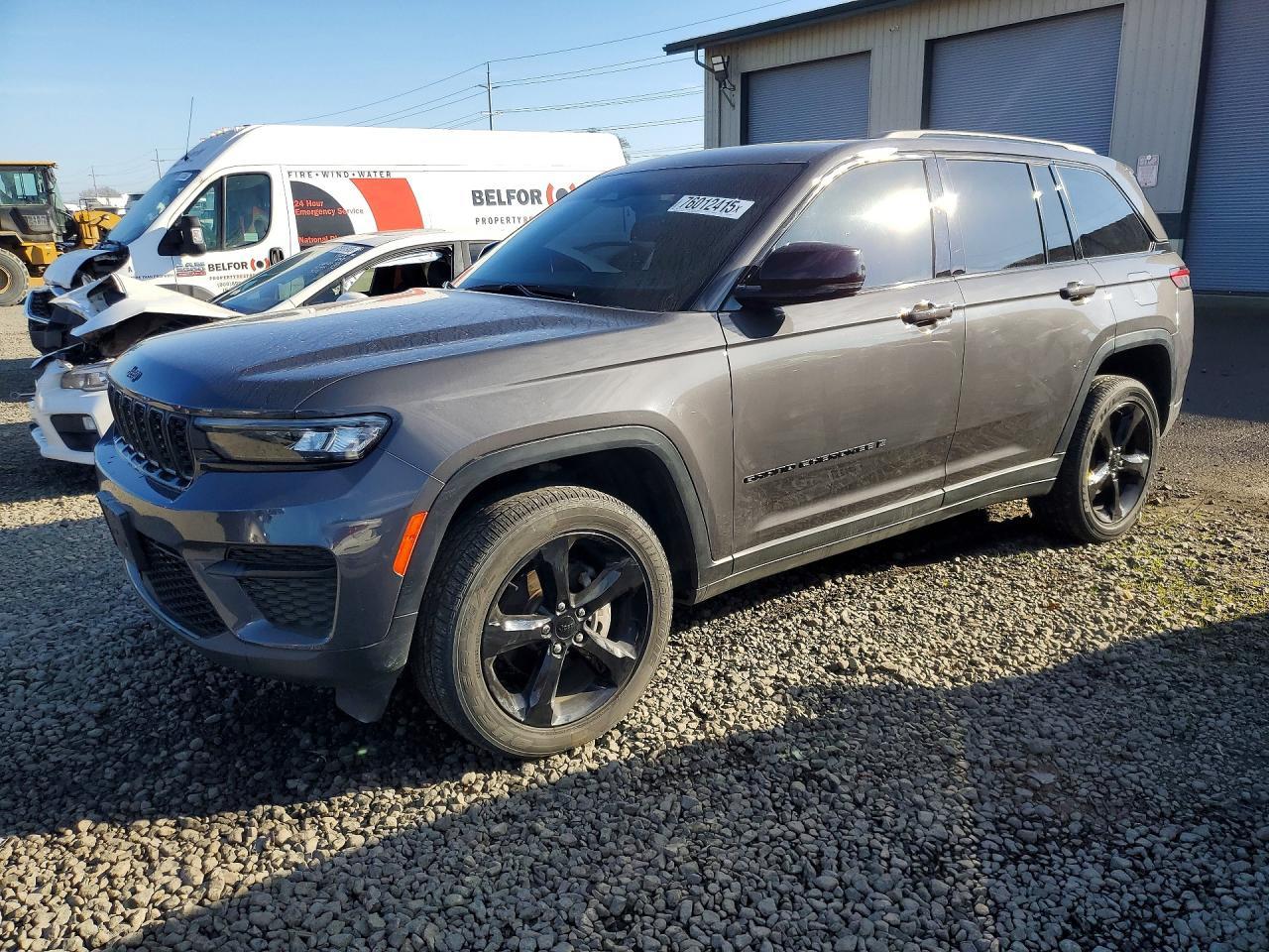 2023 Jeep Grand Cherokee Laredo