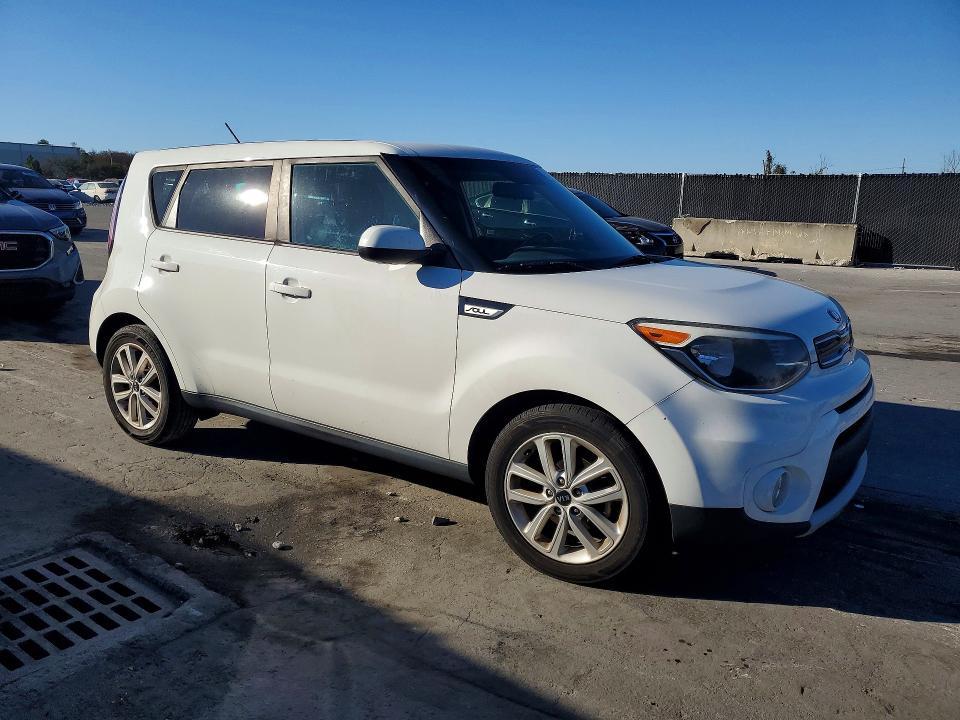2019 KIA Soul +