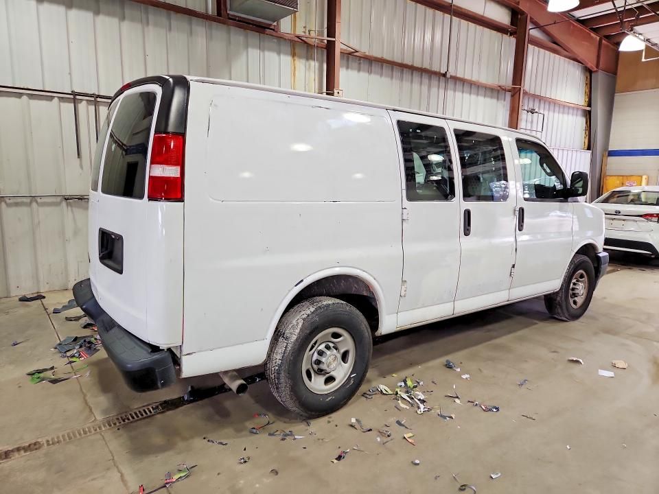 2020 Chevrolet Express G2500