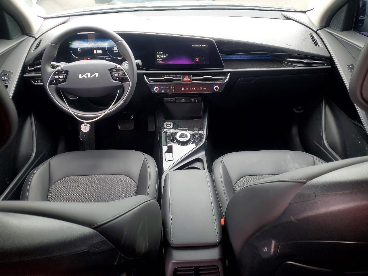 2025 KIA Niro
