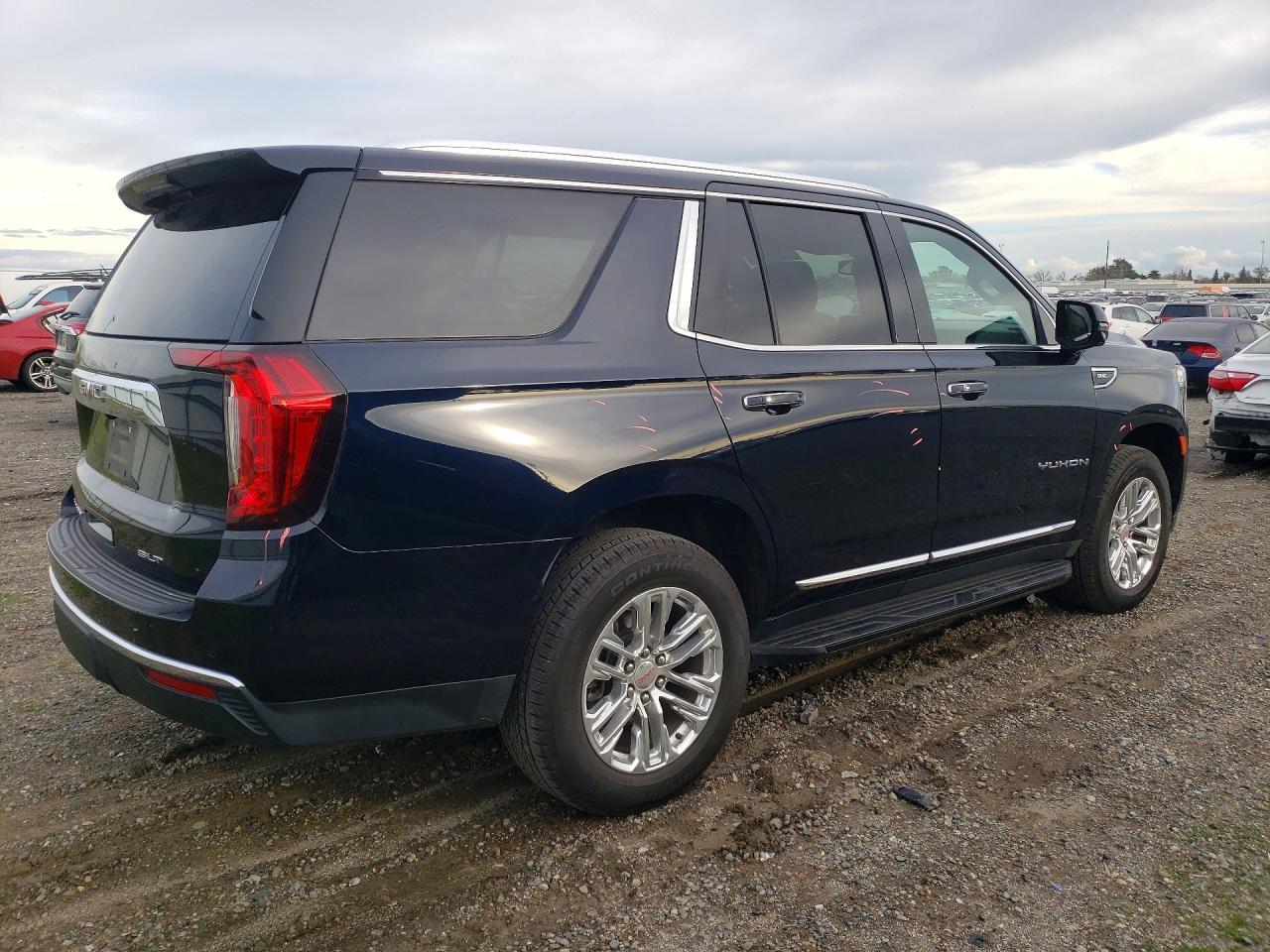 2021 GMC Yukon slt