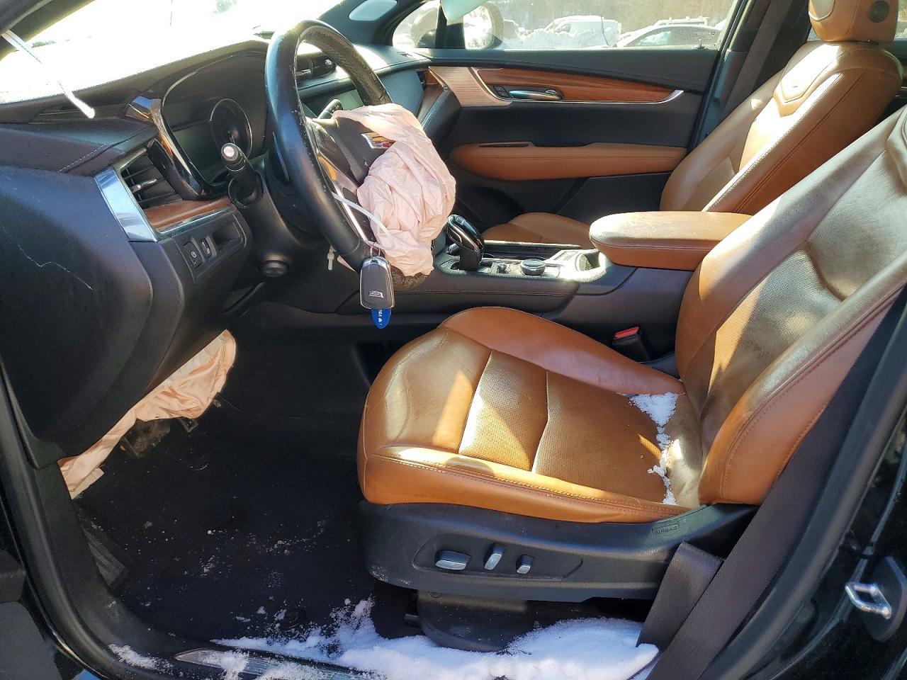 2021 Cadillac XT5 Premium Luxury