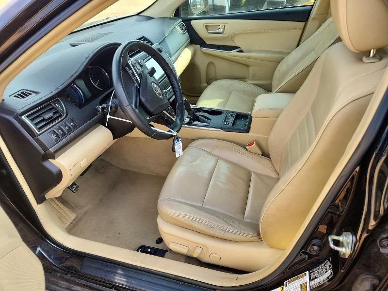 2015 Toyota Camry Hybrid