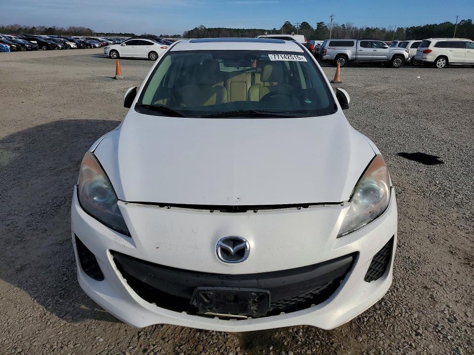 2013 Mazda 3 I