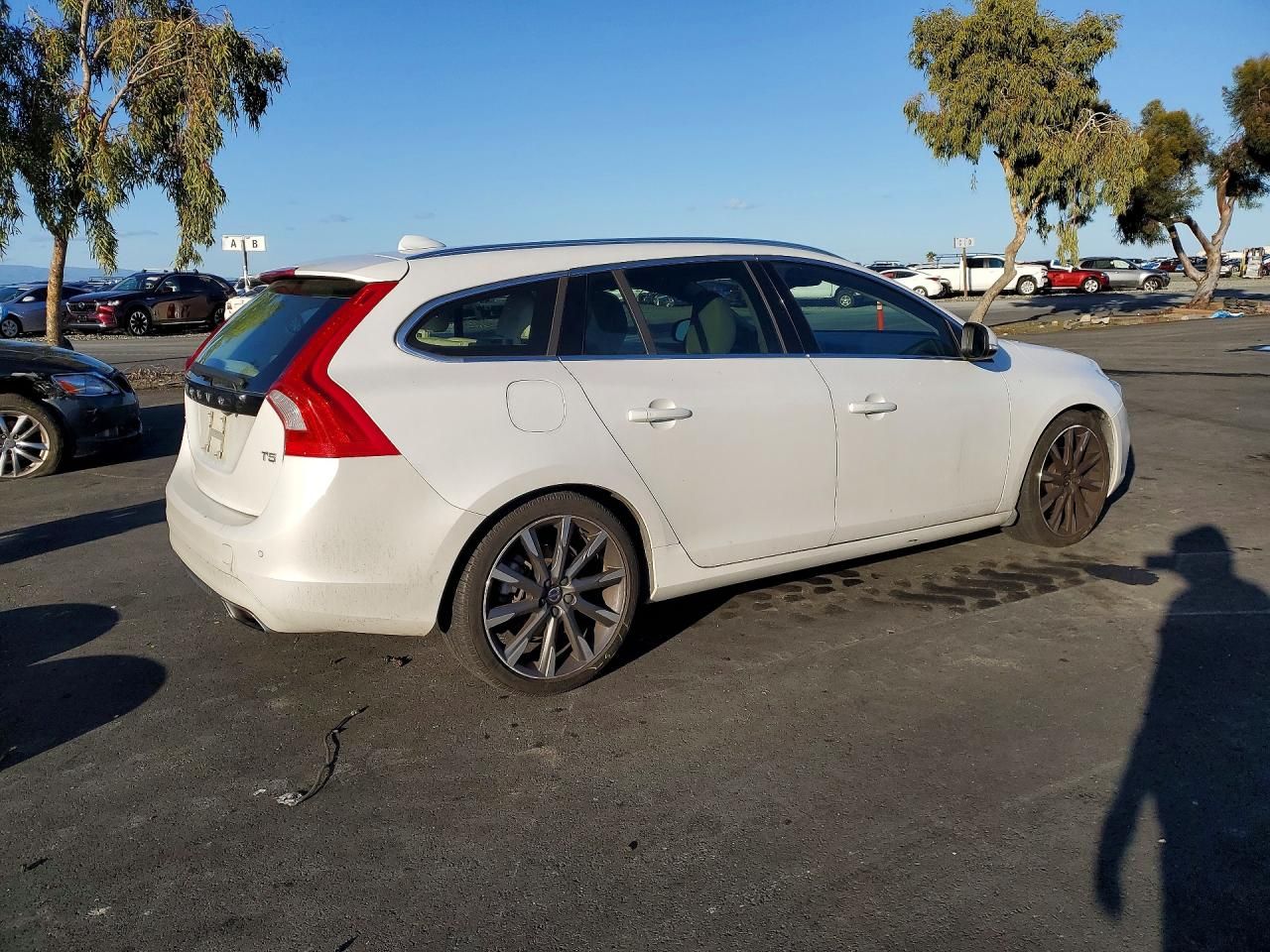2015 Volvo V60 Premier