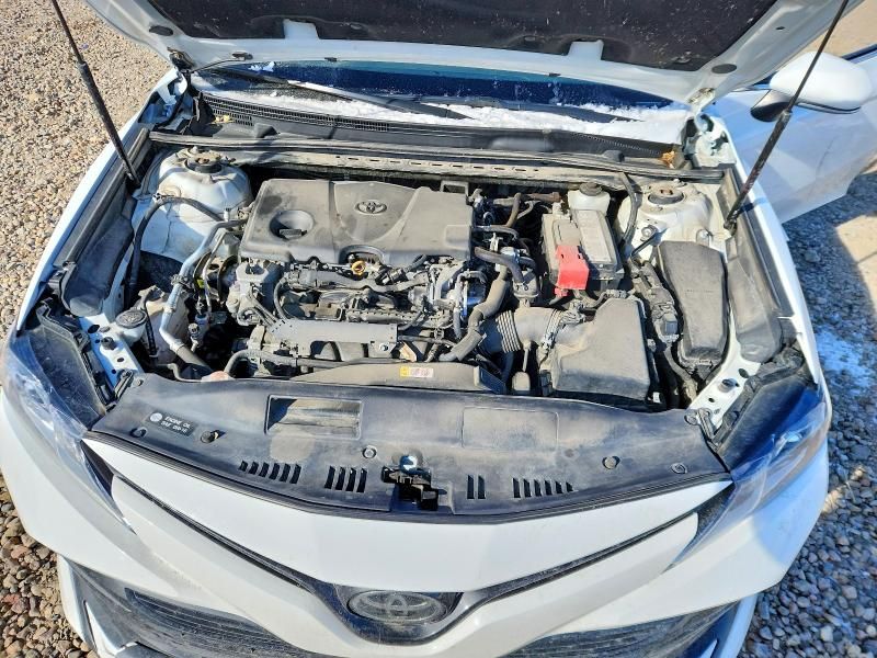 2020 Toyota Camry le