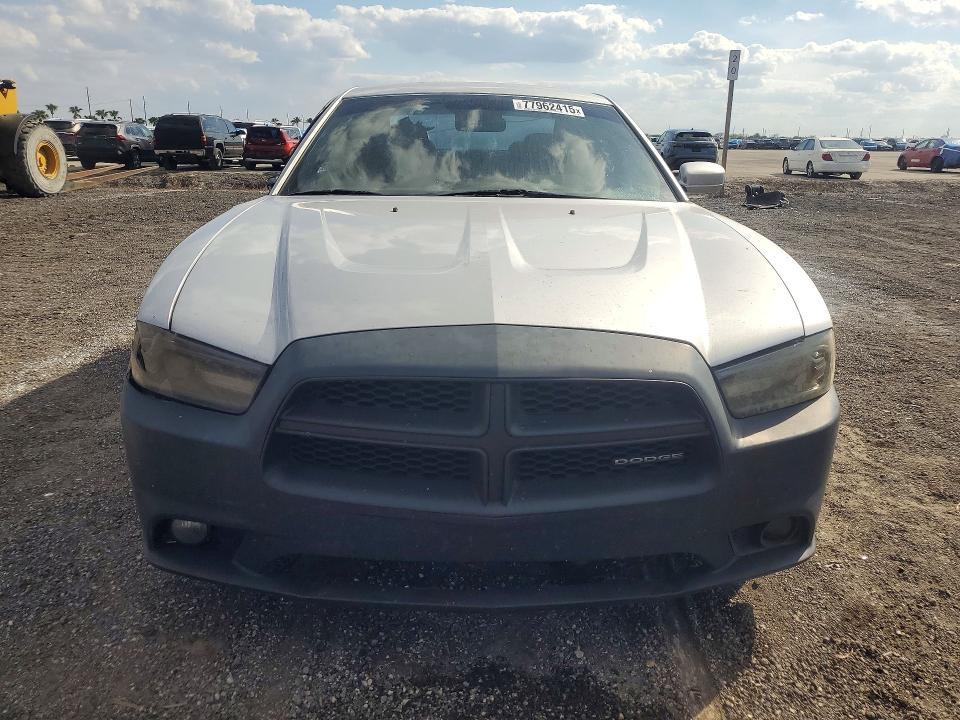 2012 Dodge Charger se