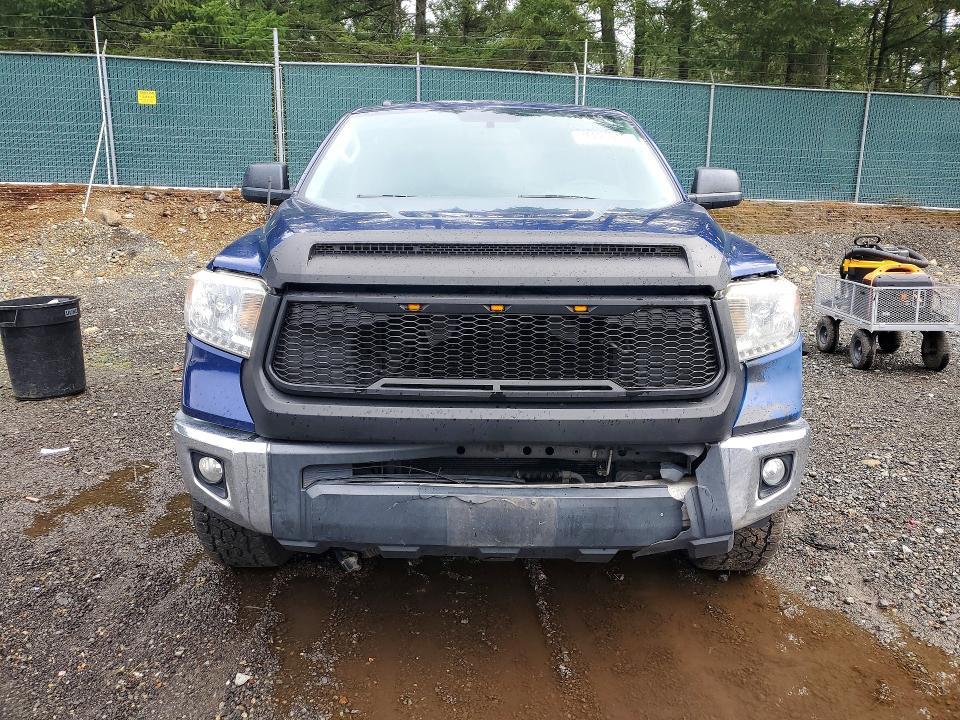 2014 Toyota Tundra SR5
