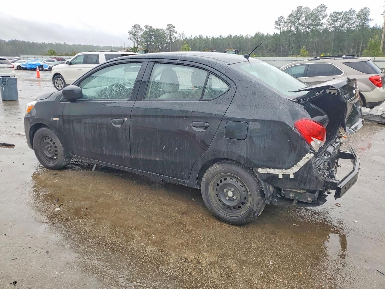 2017 Mitsubishi Mirage G4 es