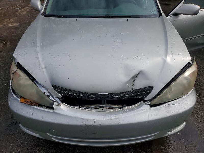 2002 Toyota Camry le