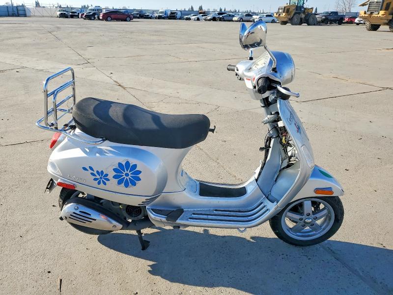 2009 Vespa LX 150
