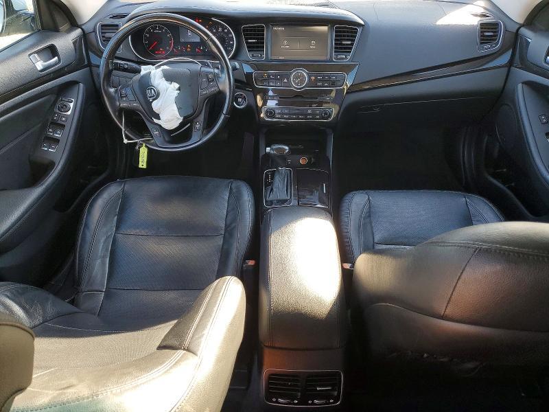 2015 KIA Cadenza Premium