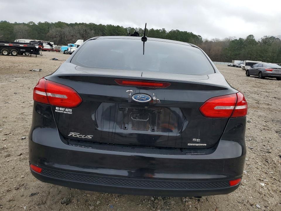 2015 Ford Focus se