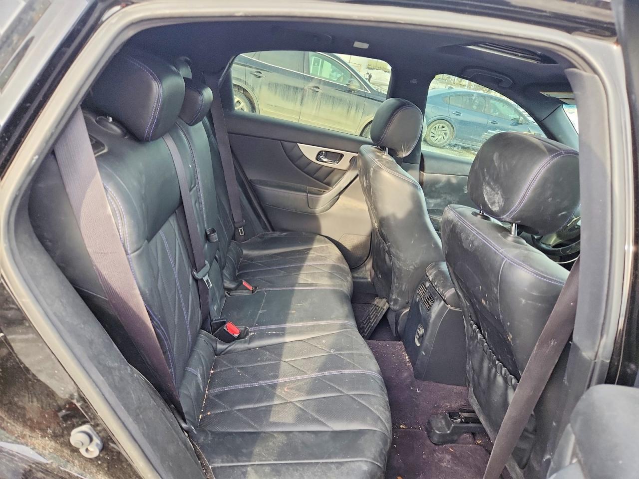 2017 Infinity Qx70 Base