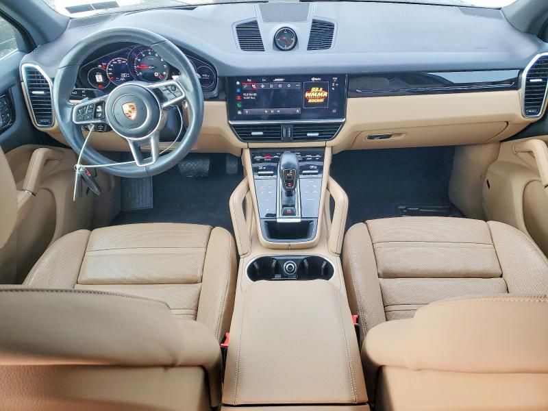2023 Porsche Cayenne Base