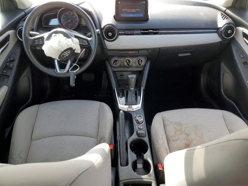2020 Toyota Yaris le