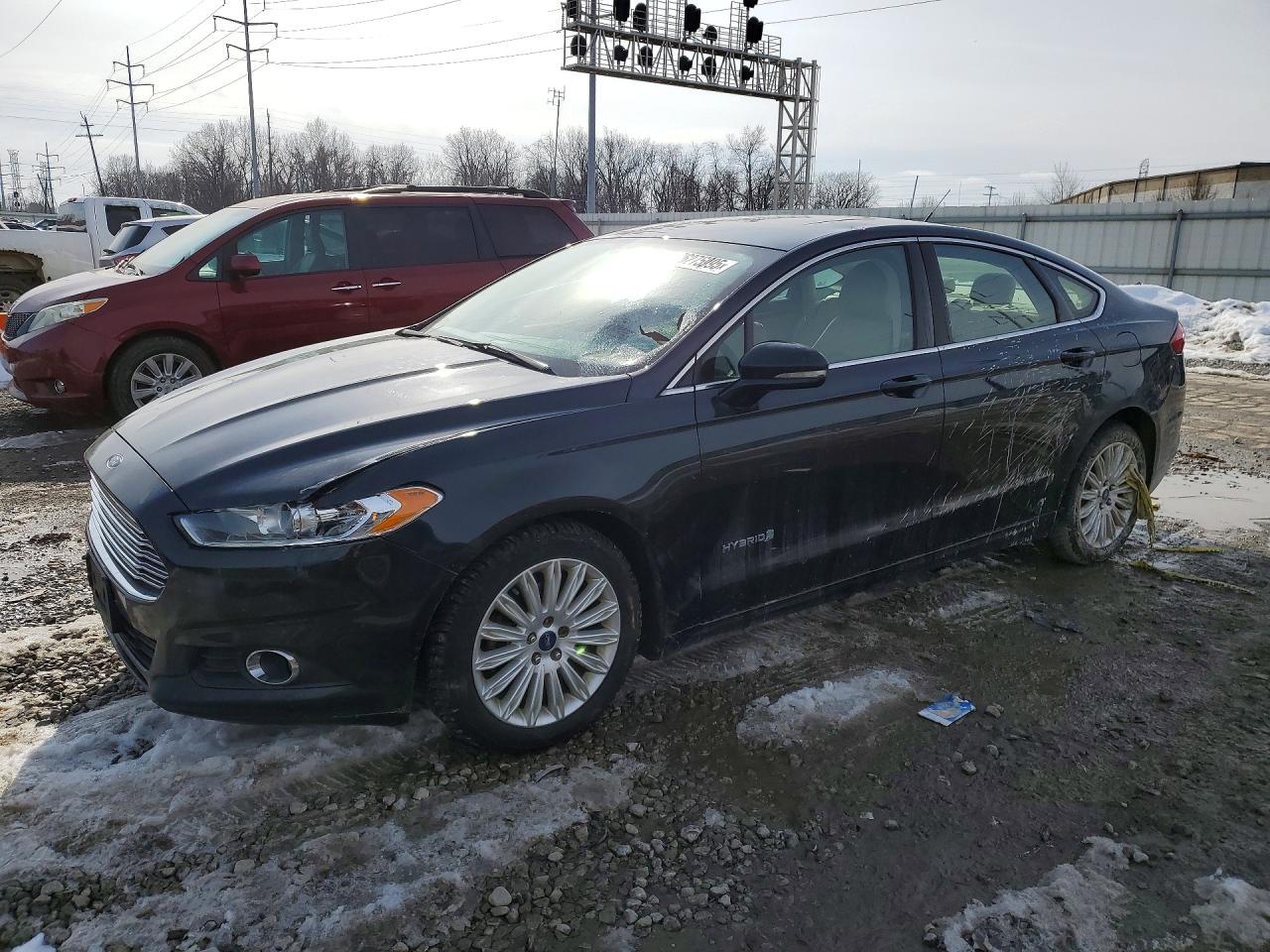 2014 Ford Fusion se Hybrid