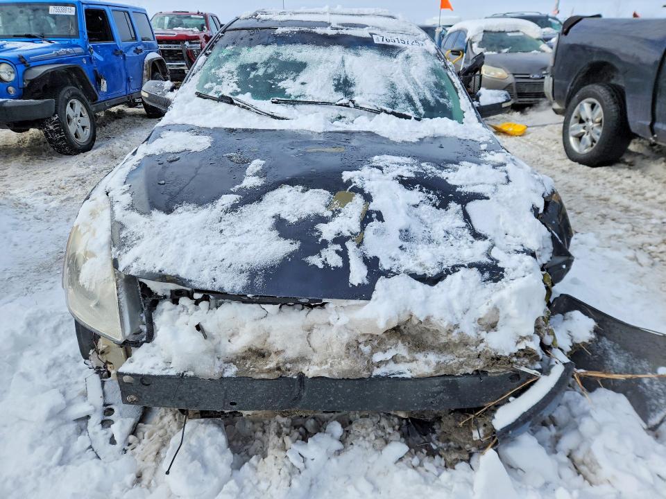 2012 Niss Altima Base
