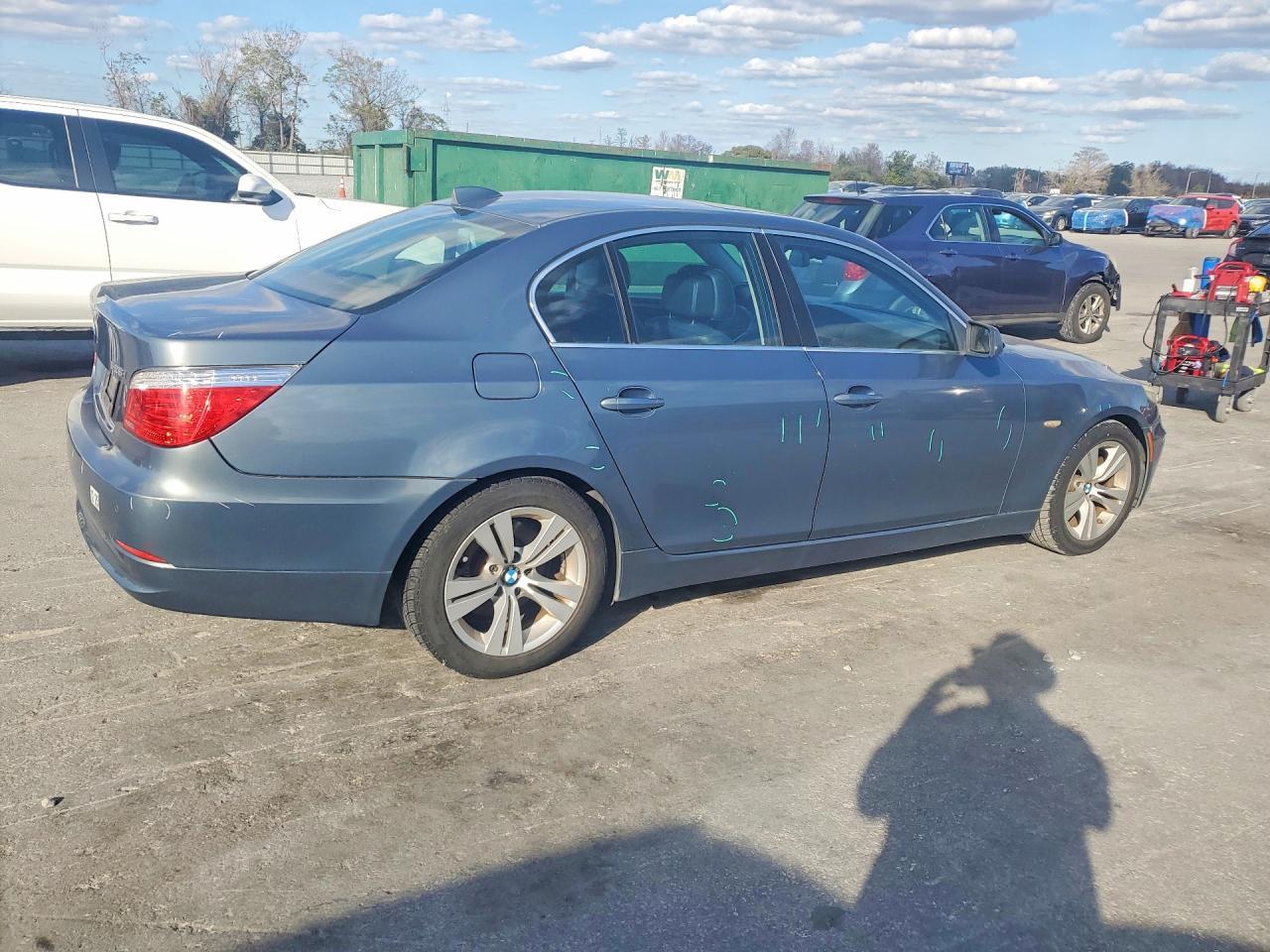 2010 BMW 528 i