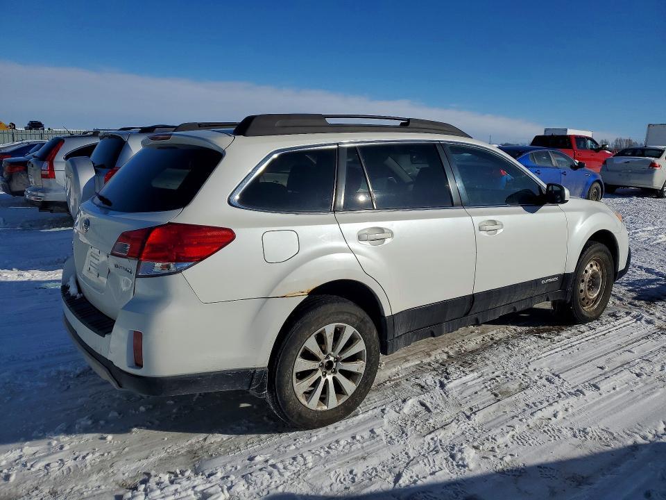 2014 Subaru Outback 2.5i Premium