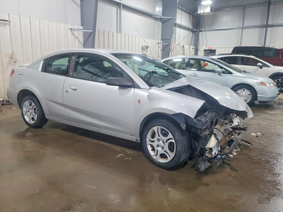 2005 Saturn Ion Level 2