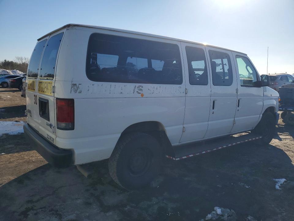 2012 Ford Econoline E250 van