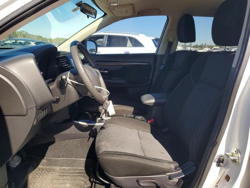 2019 Mitsubishi Outlander es