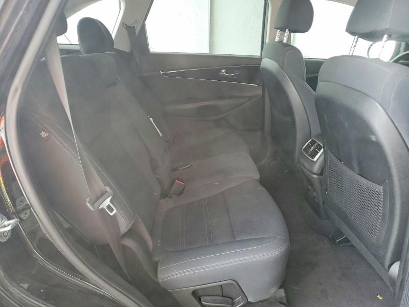 2018 KIA Sorento lx